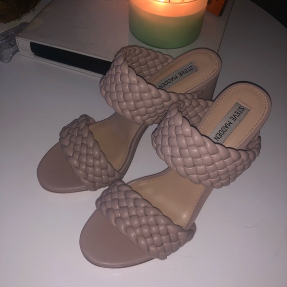 Trendy! Steve Madden braided heel! - Picture 2 of 6